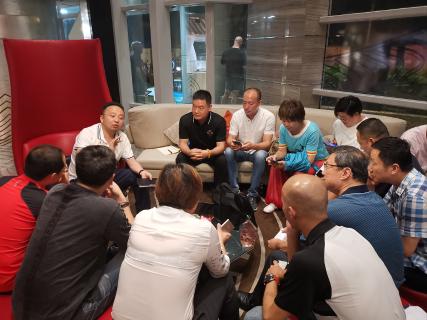 让中国企业家更有眼界——巅峰国际创始人李厚德率领企业家学员游学越南站